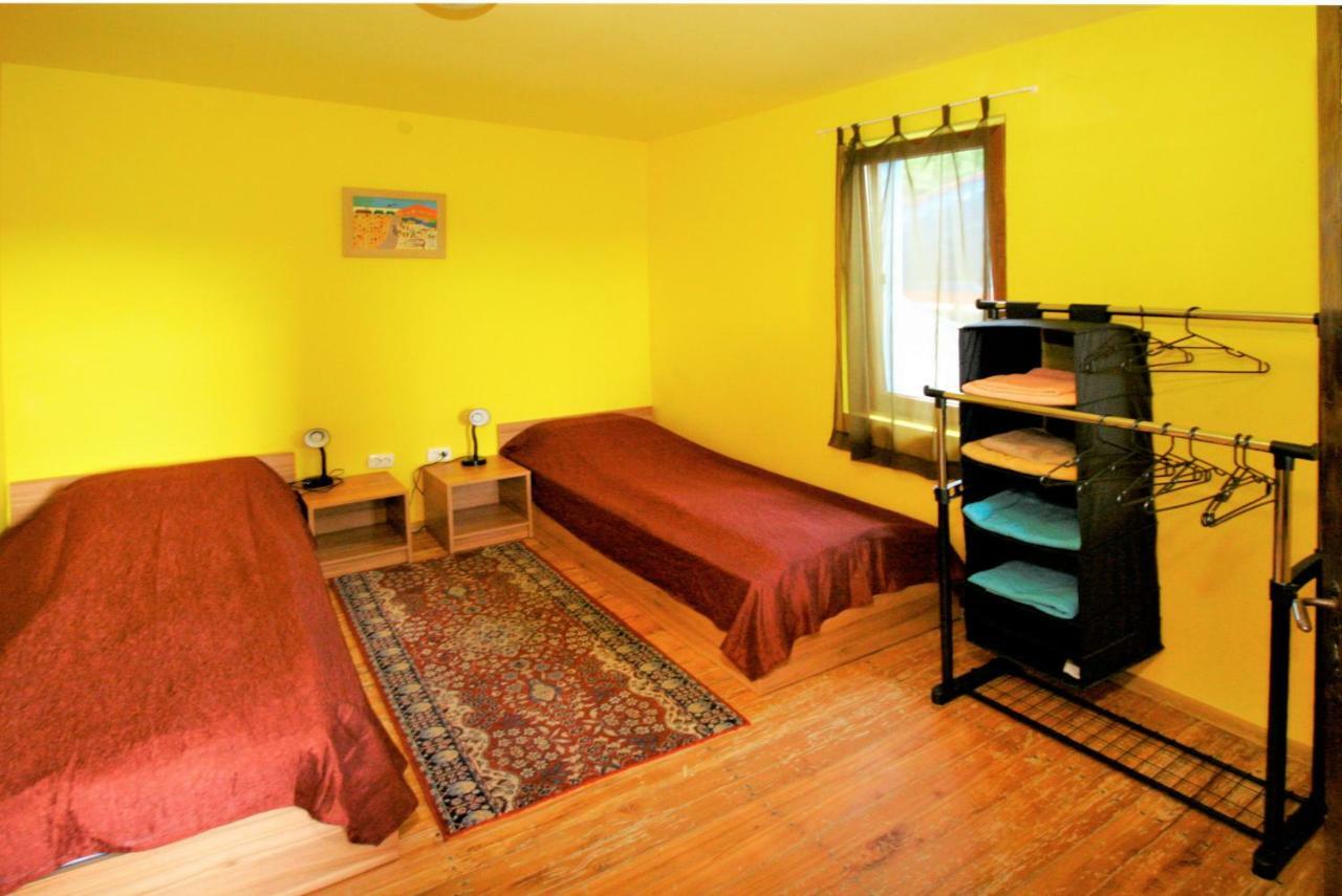 Zlatna Panega Chuchi Guest House 1 מראה חיצוני תמונה