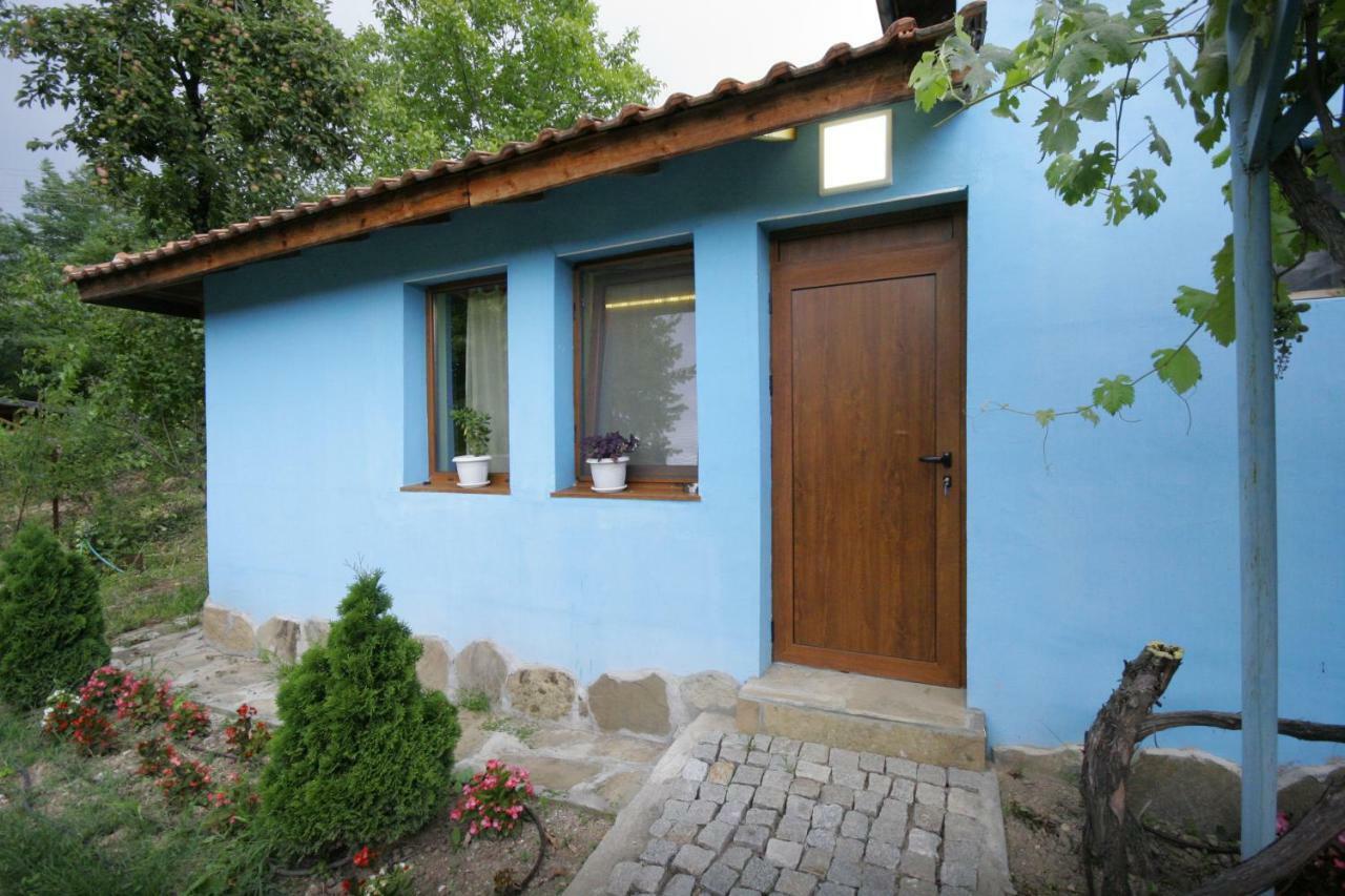 Zlatna Panega Chuchi Guest House 1 מראה חיצוני תמונה
